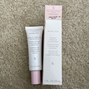 Medium-Coverage Foundation